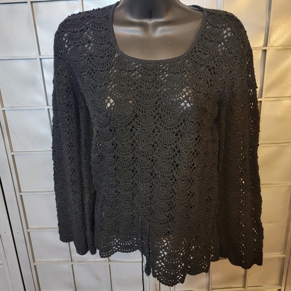 VINTAGE SK Imports hand crochet black sweater. 100% mercerized cotton. Medium - Picture 1 of 7